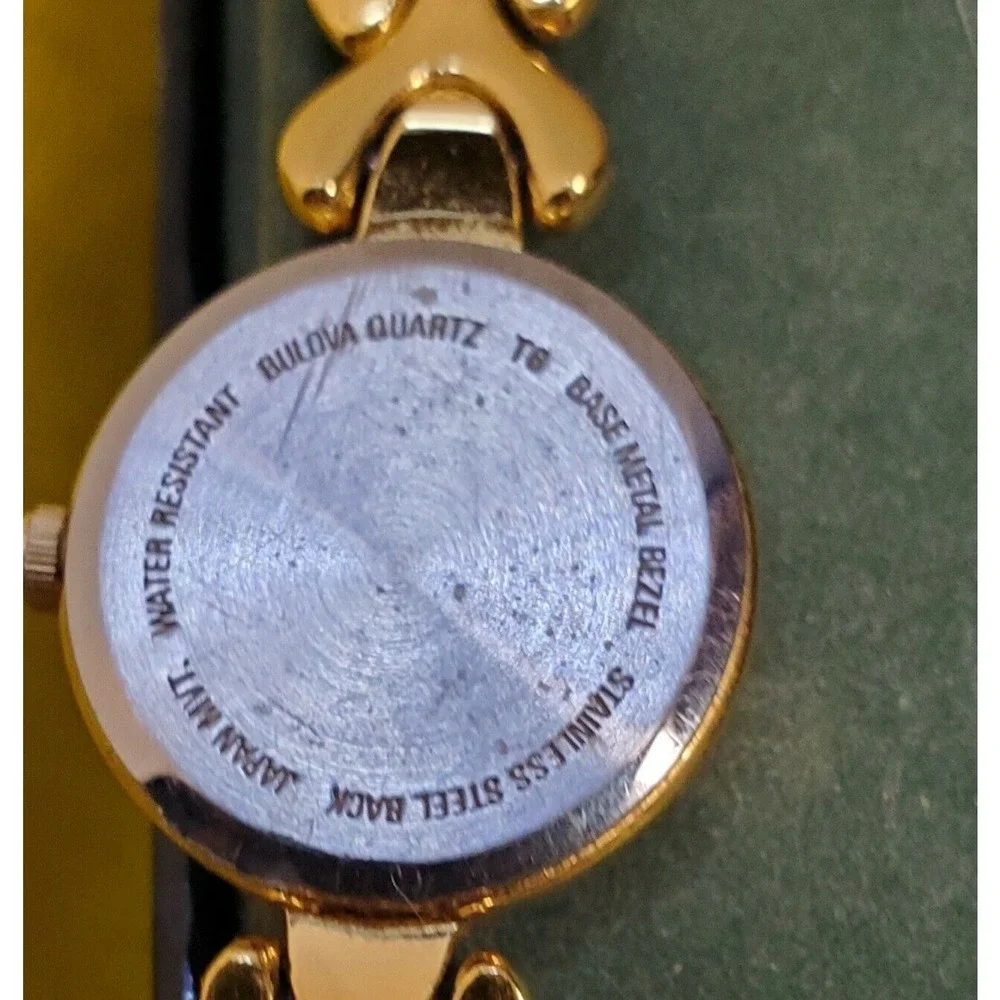 Vintage Bulova Quartz‎ Watch.
